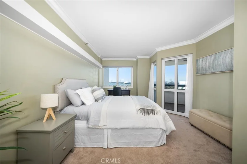 525 E Seaside Way #904 photo 8
