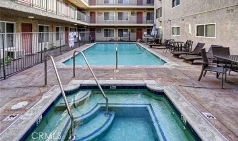 20327 Saticoy Street #102 photo 12
