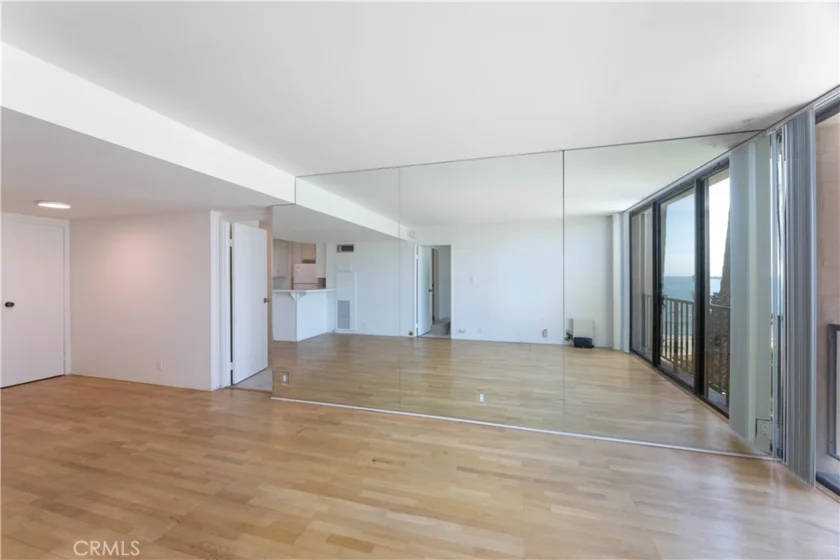 1750 E Ocean #501 photo 17