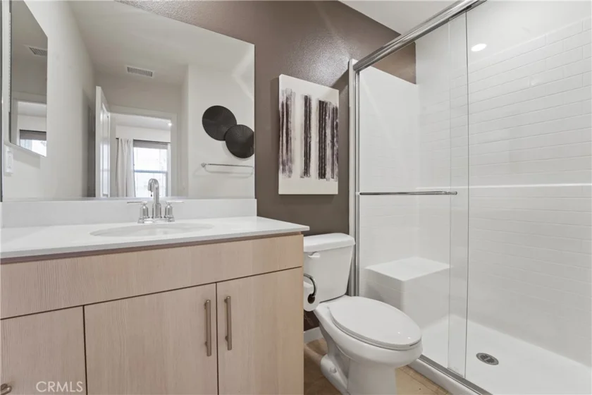 2941 W Lincoln Ave #3 photo 8