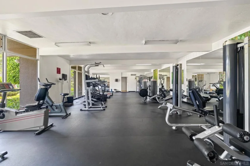 3050 Rue Dorleans #401 photo 15