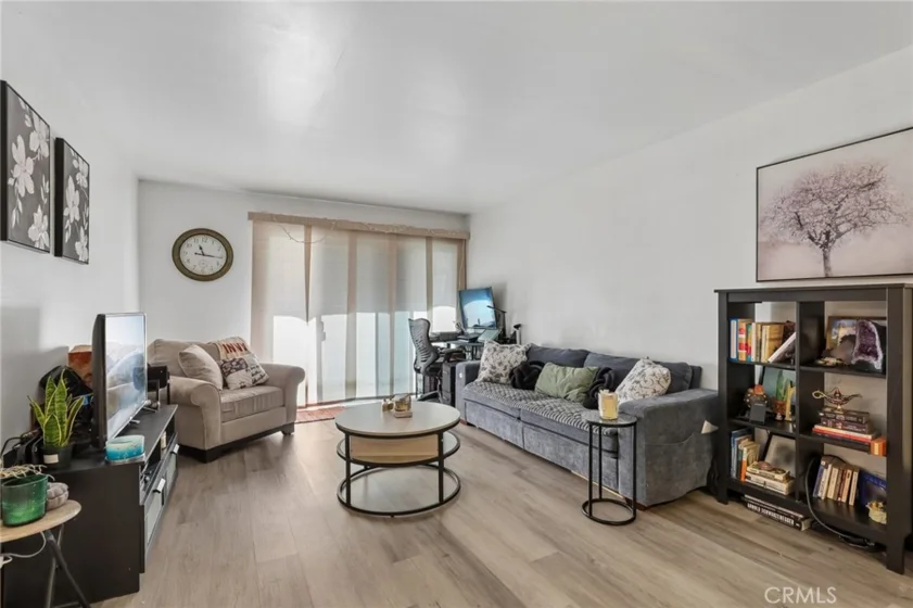 3565 Linden Avenue #165 photo 3