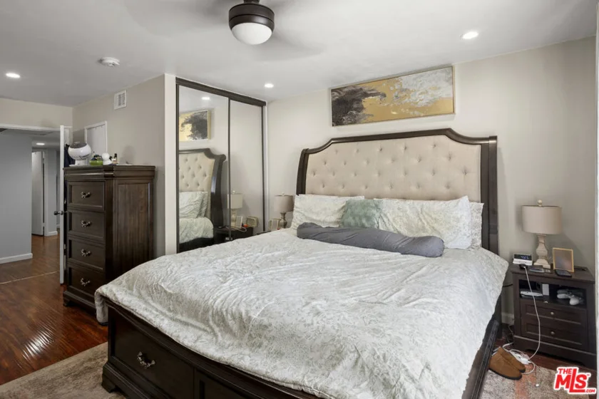 620 W Hyde Park Boulevard #103 photo 13