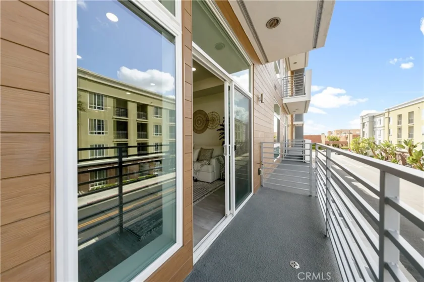 168 S Monterey Street #202 photo 5