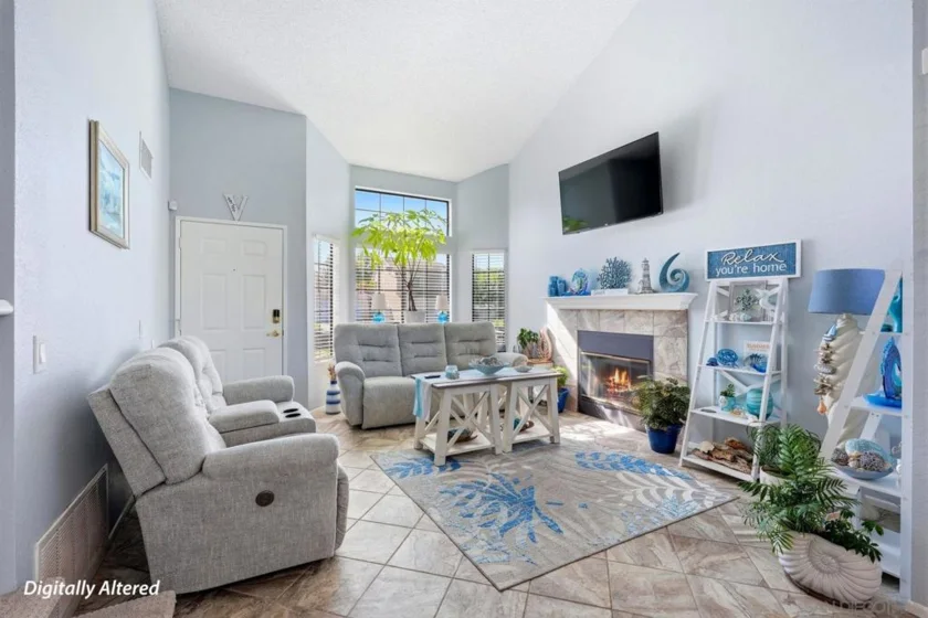 39813 Creative Drive photo 4