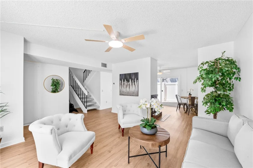 6823 Danvers photo 11