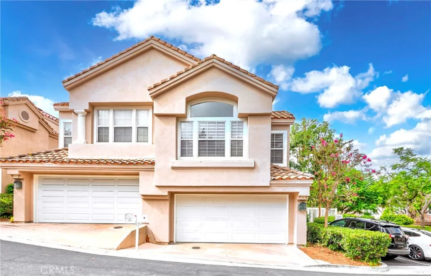 2163 Camellia Lane photo 1