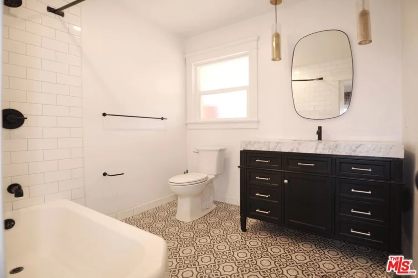 800 Pacific Avenue #401 photo 4