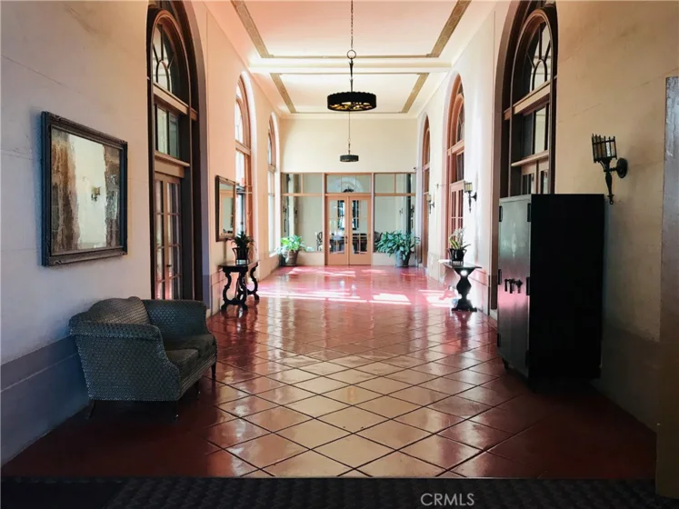 455 E Ocean Boulevard #808 photo 1