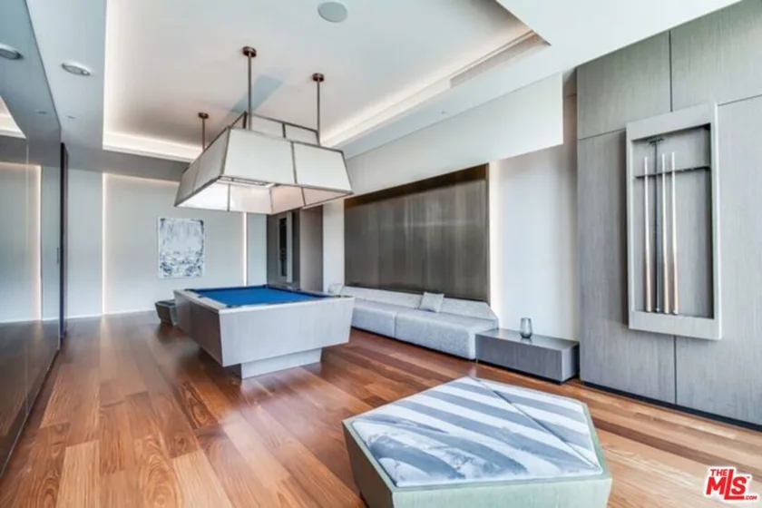 889 Francisco Street #2210 photo 19