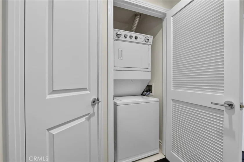 4424 Whitsett Avenue #303 photo 32