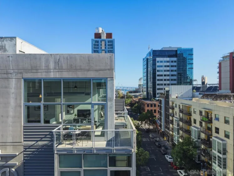 1025 Island Avenue #704 photo 37