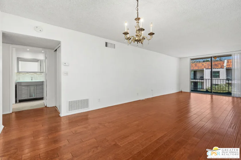 1401 Valley View Road #321 photo 14