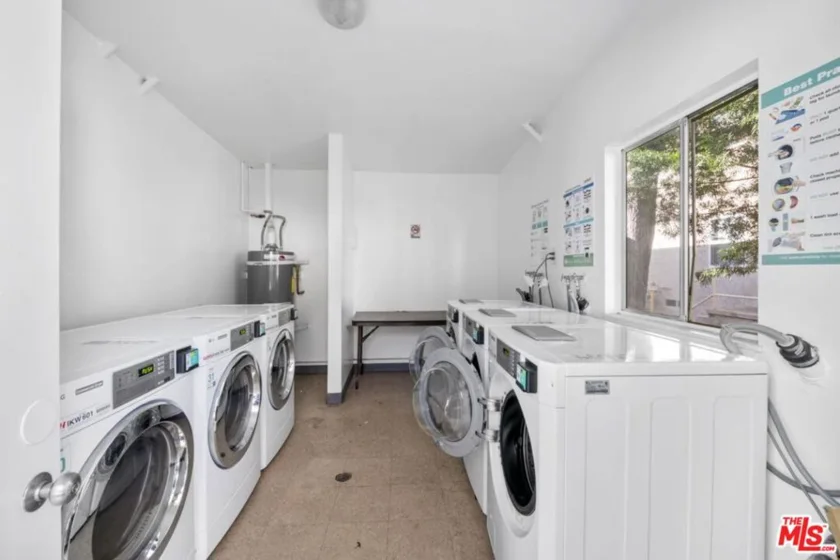 5825 Bowcroft Street #1 photo 15