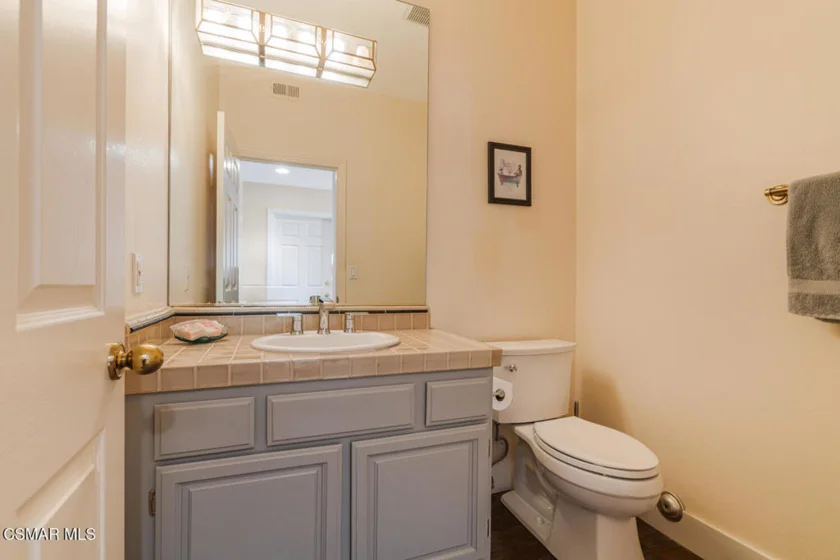 5200 White Oak Avenue #30 photo 16