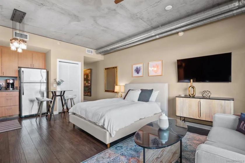 1080 Park Boulevard #203 photo 42