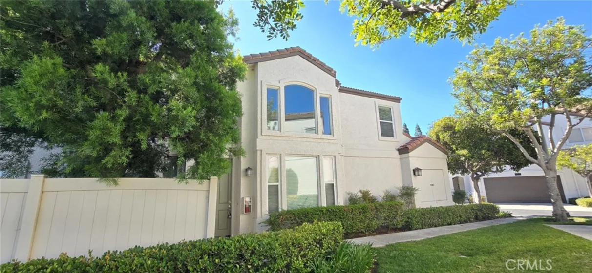 2110 Almeria Street #106 photo 1