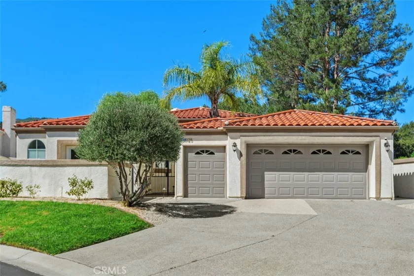 38125 Braemar Court photo 2