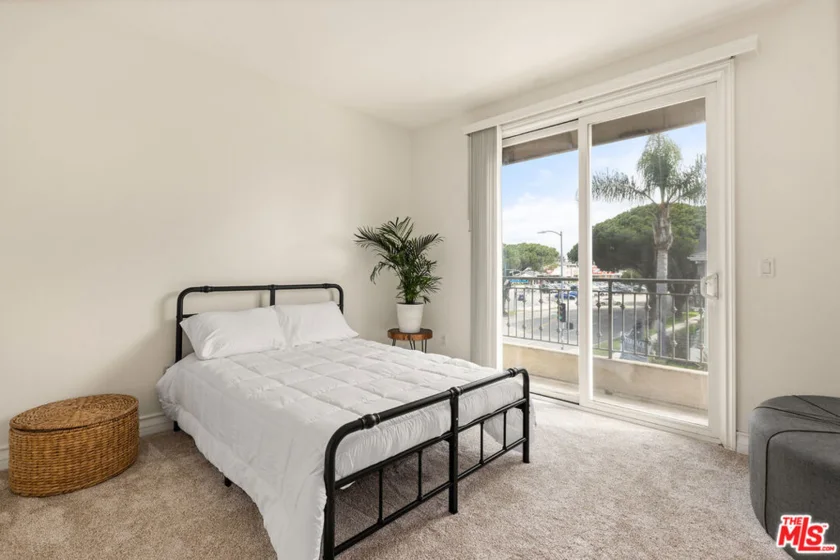 11428 National Boulevard #101 photo 15