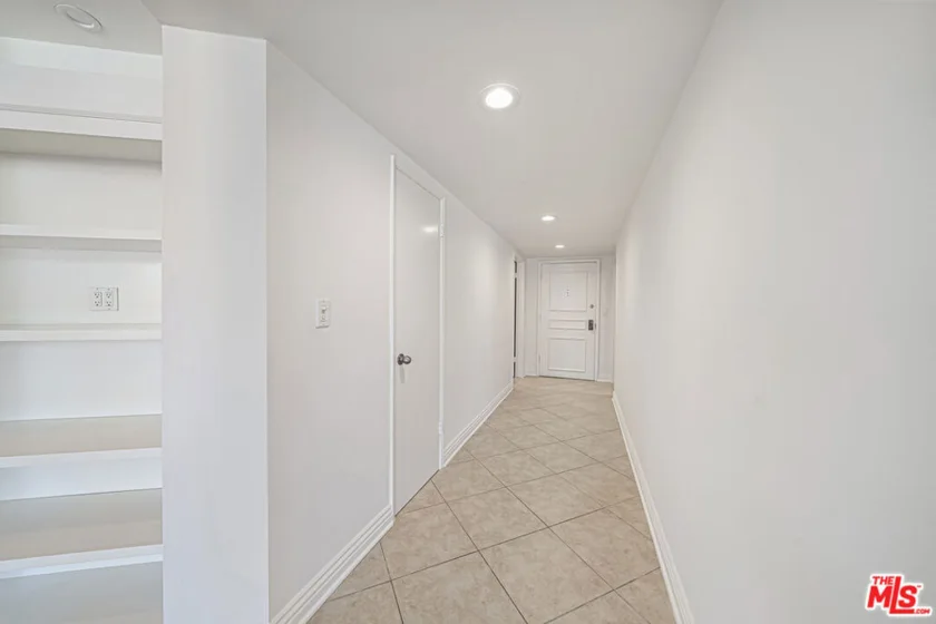10650 Holman Avenue #308 photo 8
