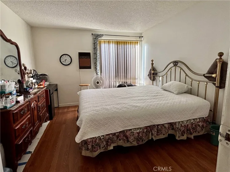 5585 E Pacific Coast Highway Unit 261 photo 4