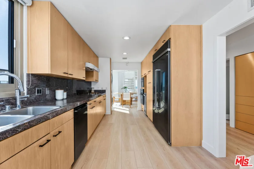 4 Jib Street #13 photo 17
