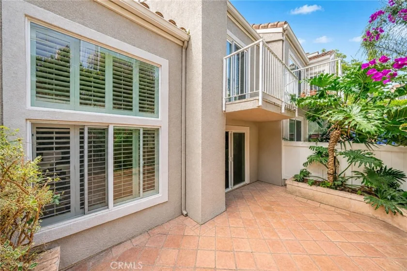 23205 Via Milano photo 28