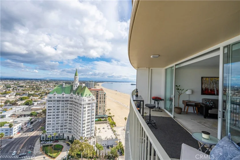 700 E Ocean Boulevard #3003 photo 3