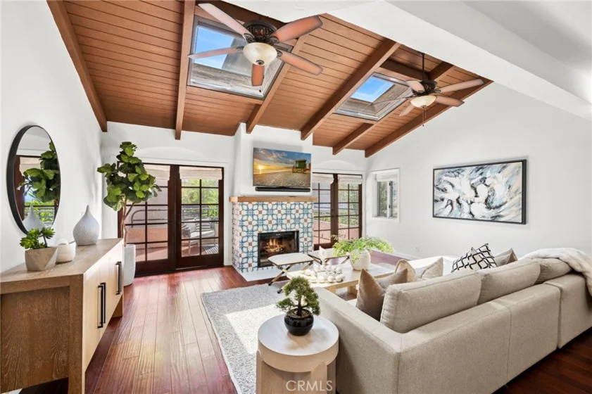 251 Calliope Street photo 4
