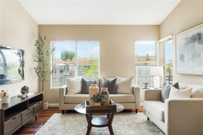 133 California Court photo 14
