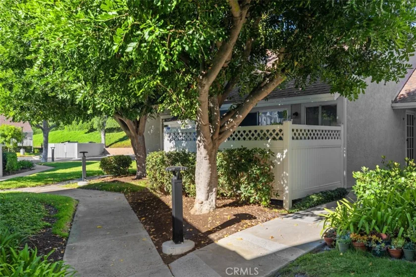 22 Terrace Circle photo 1