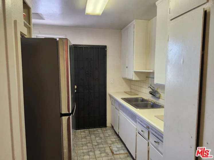 5727 Clemson Street photo 12