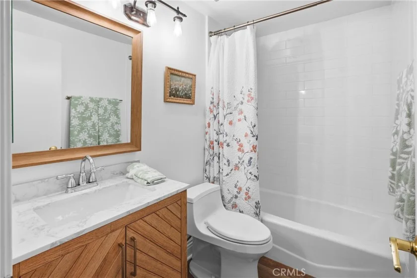 10204 Durango River Court photo 24