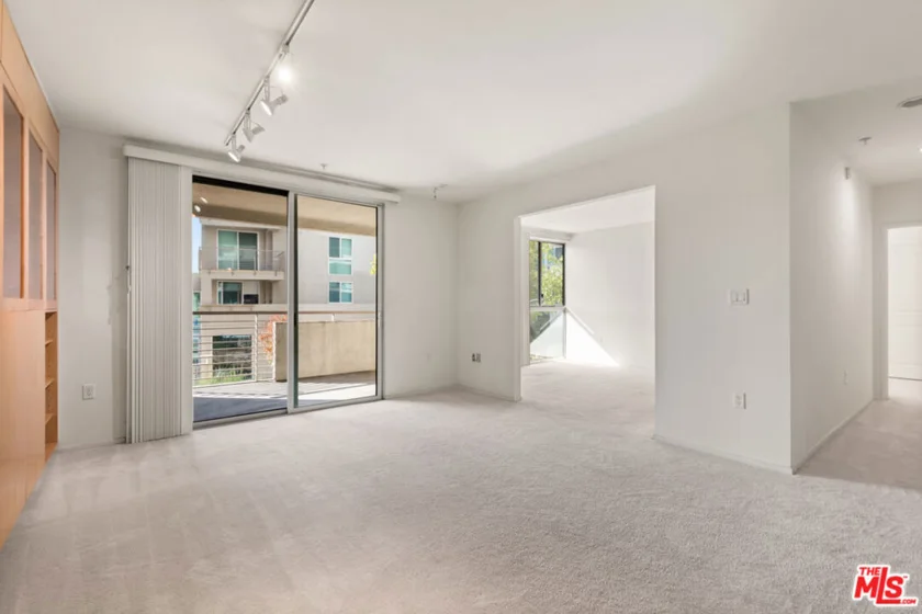 267 S San Pedro Street #213 photo 9