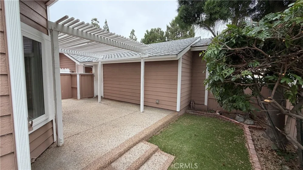 254 Monroe photo 23