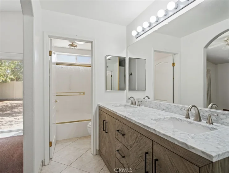 40050 Calle Yorba Vista photo 17