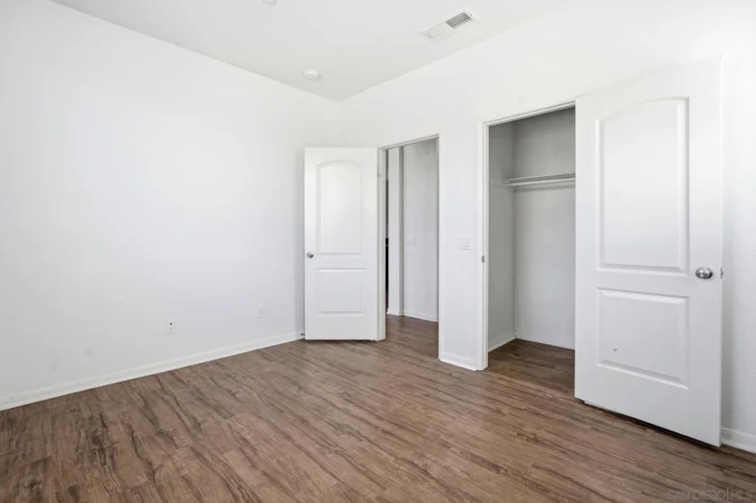 1541 El Prado Street #1 photo 7