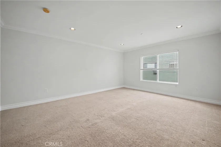 1878 Greenfield Avenue #204 photo 16