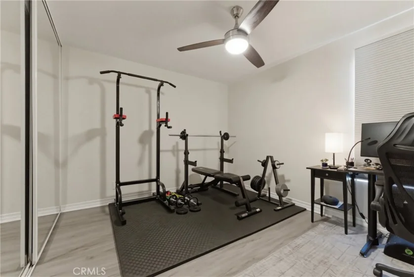 15425 Sherman Way #240 photo 27