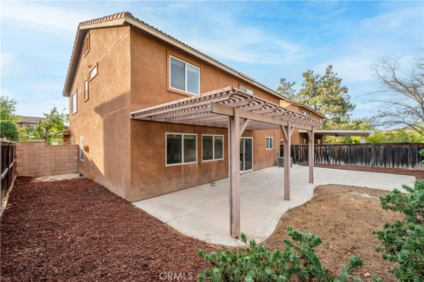38354 Falcon Court photo 39