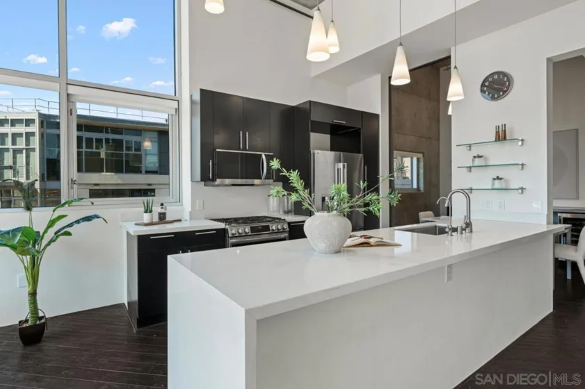 1025 Island Avenue #704 photo 11