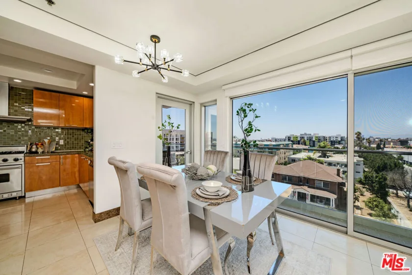 702 S Serrano Avenue #605 photo 7