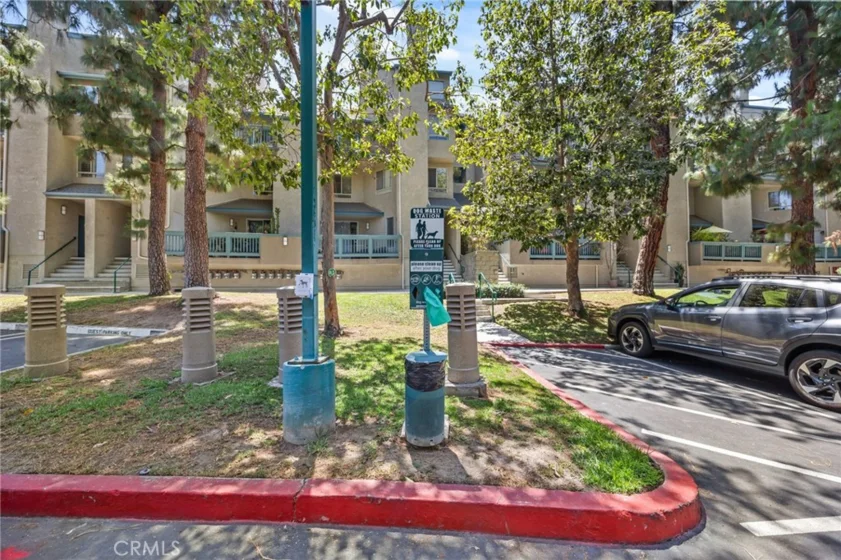 1380 W Capitol #307 photo 25
