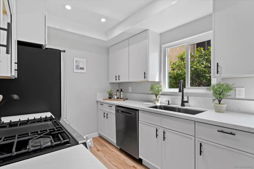 1762 Locust Street #4 photo 33