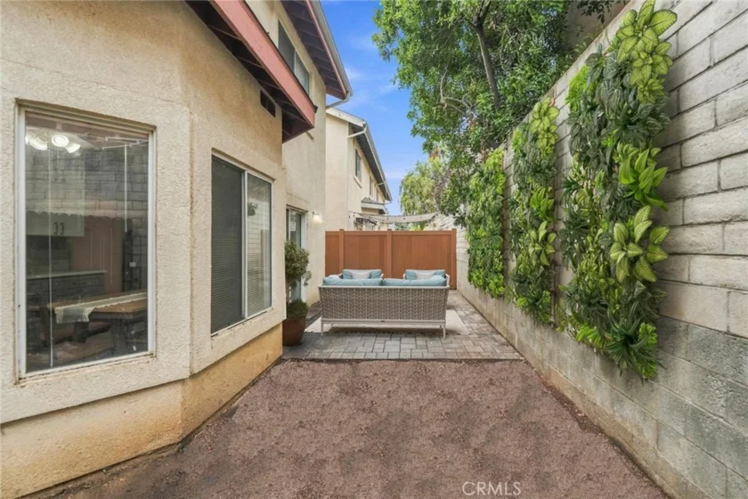13421 Hubbard St #103 photo 29