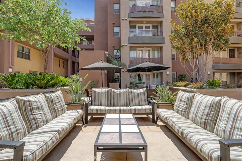 201 E Angeleno Avenue #326 photo 32