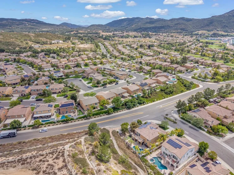 32992 Monte photo 47