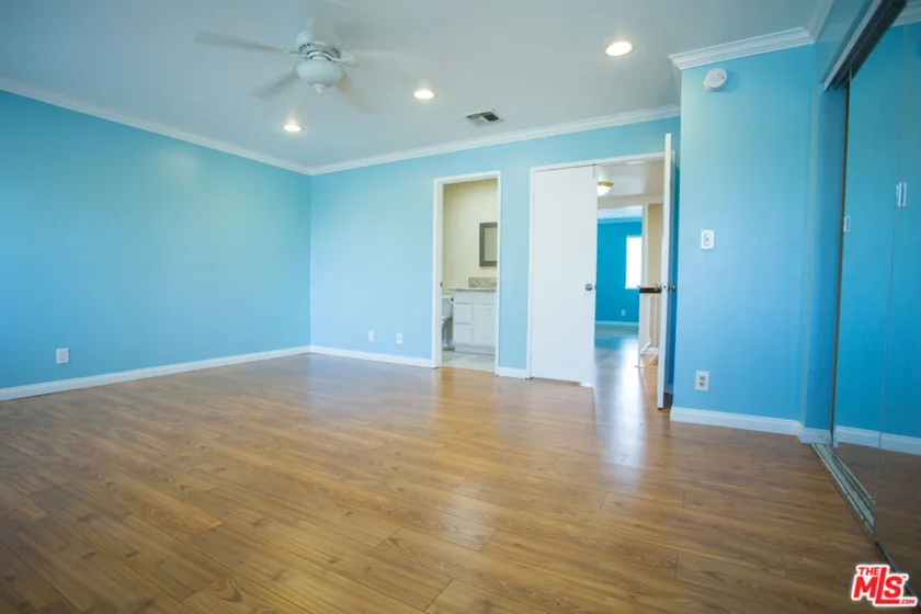 4365 Mclaughlin Avenue #14 photo 9