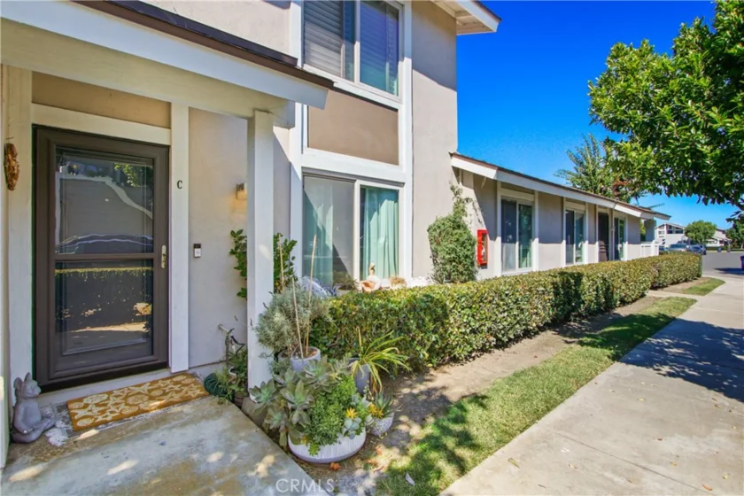 6712 Sun Drive #C photo 1