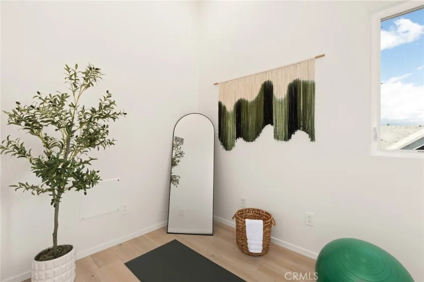 2311 Cove photo 22